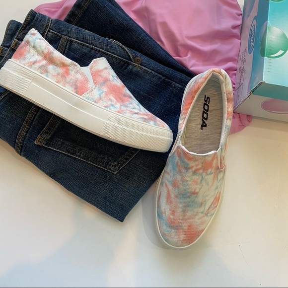 Coral tie dye platform slip on sneakers soda hike - Picture 2 of 6